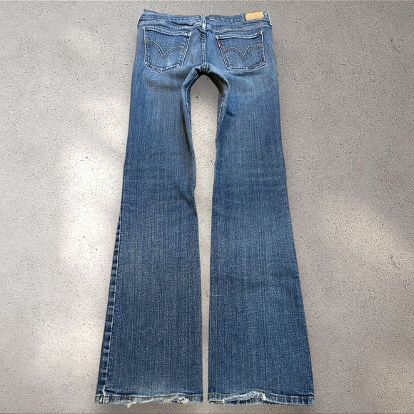 Levi’s 515 Mid Rise Bootcut Jeans - Picture 1 of 7